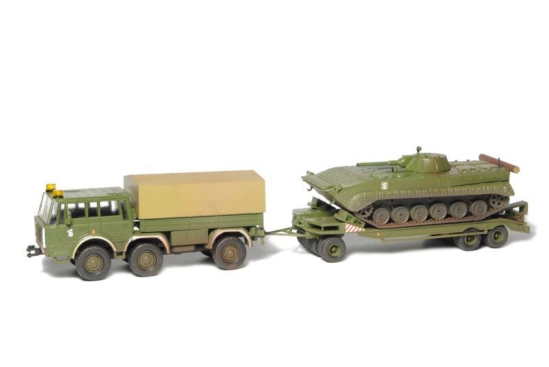 SDV Tatra 813 6×6 TP, P-32, BVP-1 1:87